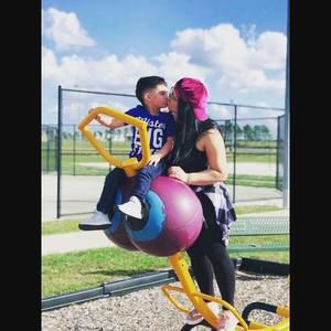 Meet your Posher, Lorraine's